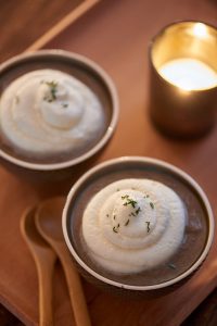 recette et stylisme d'un cappuccino de lentilles