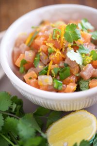 photographie culinaire de tartare de saumon